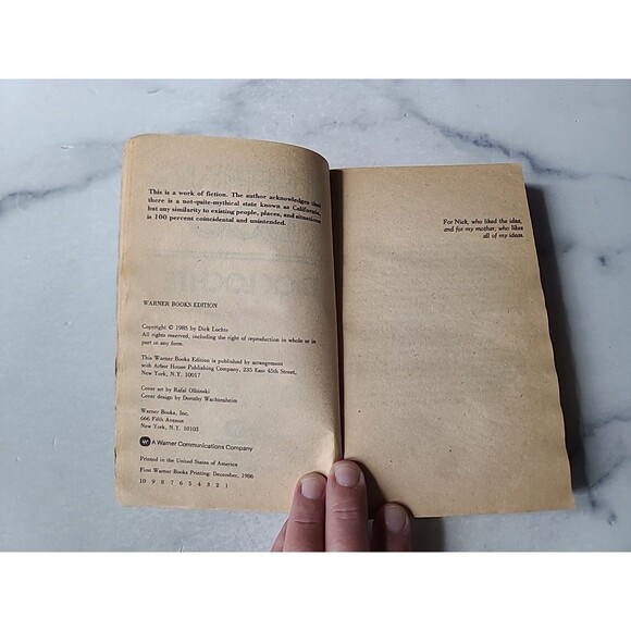 Sleeping Dog By Dick Lochte Paperback - Picture 4 of 10